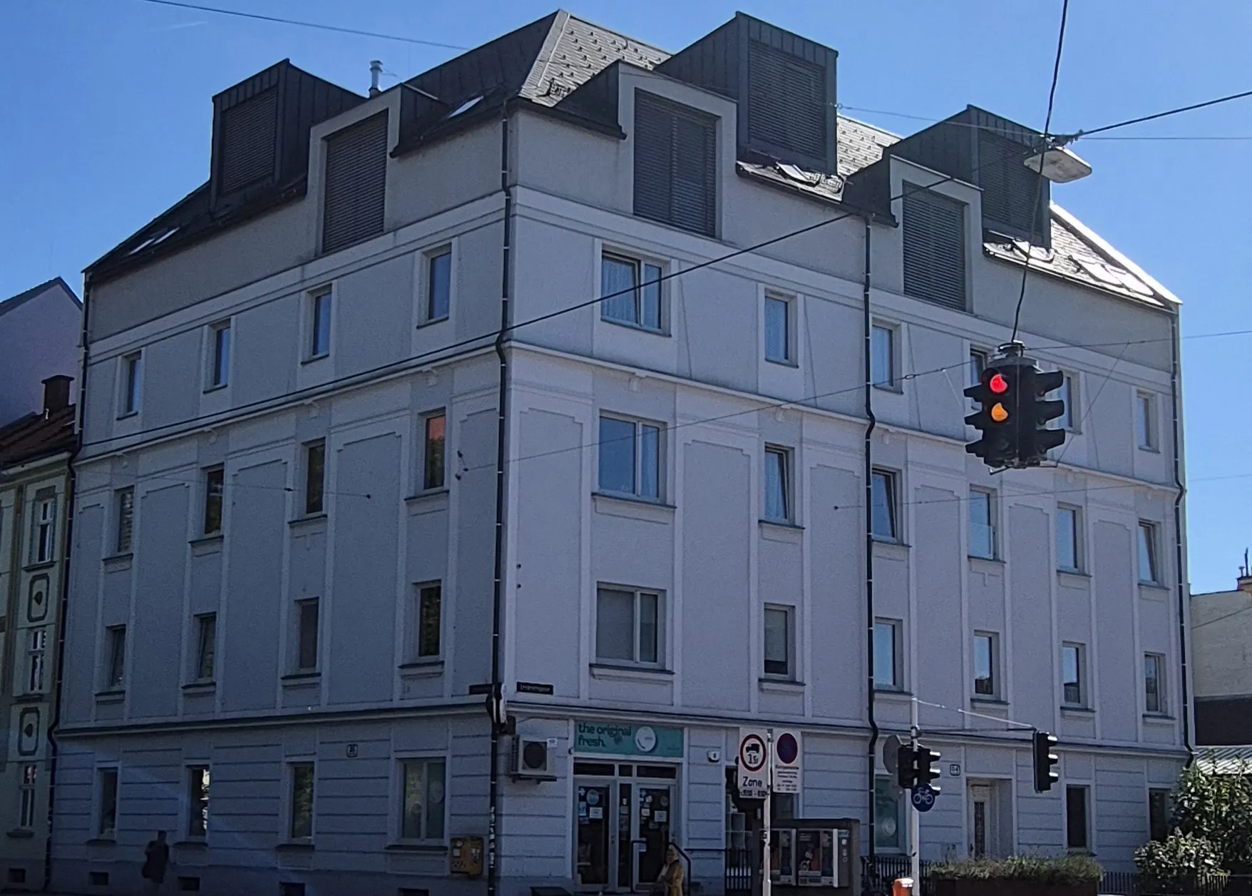 Wohnungen & GEbäude